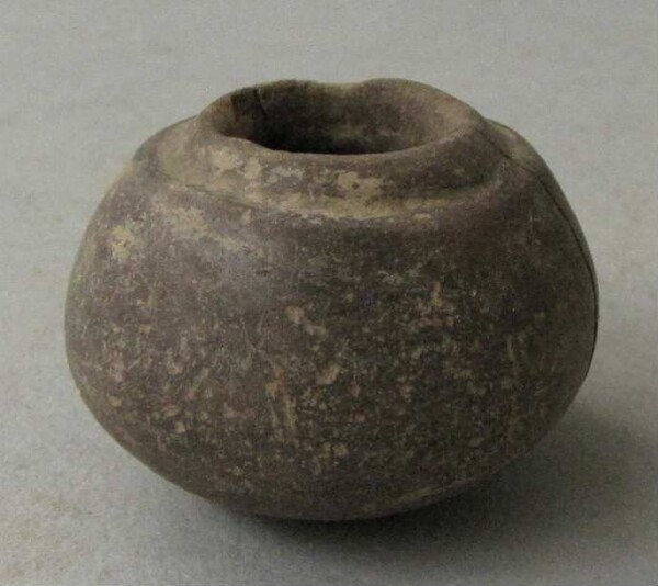 Clay vessel