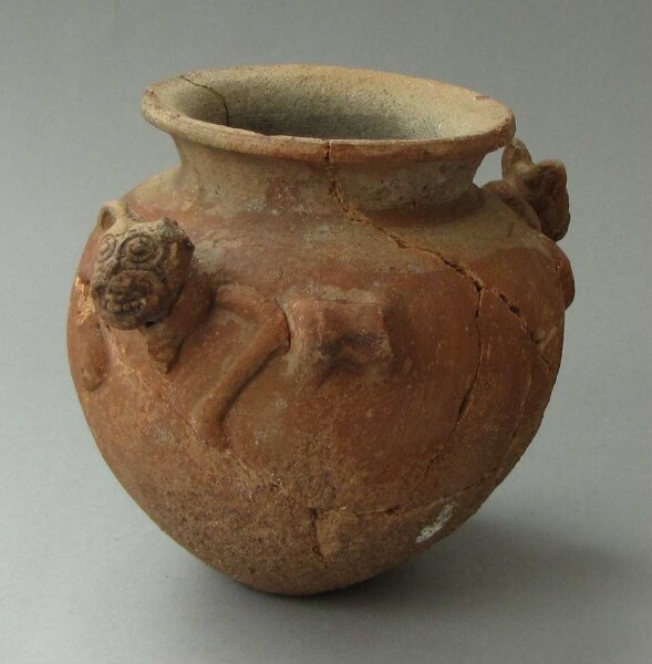 Clay vessel