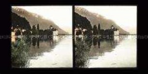 Blick über Genfer See zum Schloss Chillon, Montreux