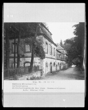 Homburg-Wörschweiler, Wirtschaftsgebäude des ehemaligen Sommerschlosses Guttenbrunnen