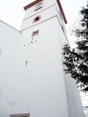 Heppenheim-Kirchturm von Nordwesten - Untergeschosse romanisch - Obergeschosse mit Glockenstube im 18 Jh erneuert