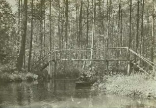 Spreewald. Brücke über das Polenzer Fließ