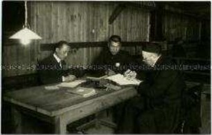 Vorbereitung von Tonaufnahmen Kriegsgefangener