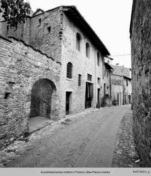 Straße in Castello di Certaldo, Certaldo