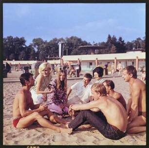 Strandbad Rahnsdorf am Müggelsee. Farbfoto, 1970er Jahre © Kurt Schwarz.