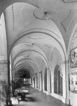 Prag. Kloster Strahov. Kreuzgang. Osttrakt nach Norden