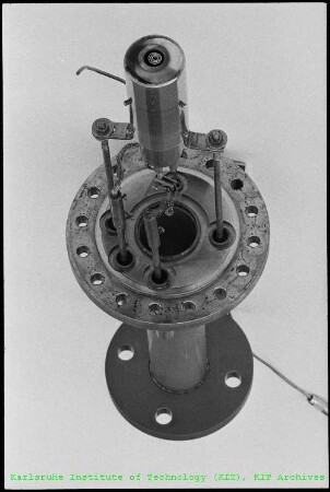 Thermionischer Konverter (TK1) im Institut für Neutronenphysik und Reaktortechnik (INR)