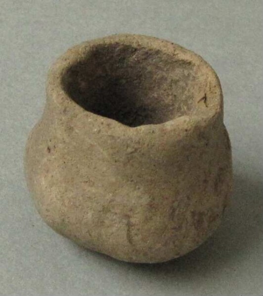 Clay vessel