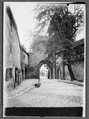 Hof des Marientores in Naumburg