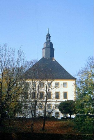 südwestliche Ecke Schloss, Eckgebäude mit Zeltdach und Dachreiter