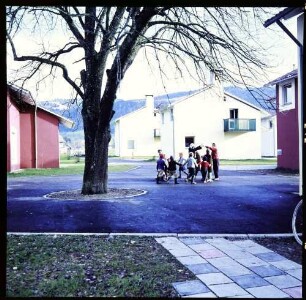 Hörbranz: Europadorf, spielende Kinder im Europadorf