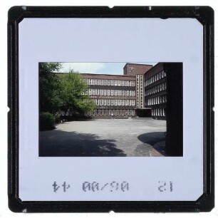Berlin, Grundschule am Weißensee