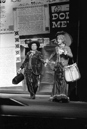 Premiere des Musicals "Hello Dolly" beim Badischen Staatstheater Karlsruhe