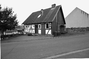 Backhaus (Backhaus); Schlitz, Sommerberg 8
