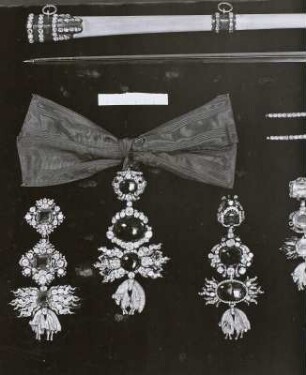 Diamant-Rauten oder Rosengarnitur