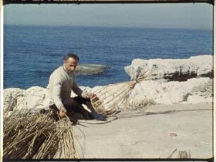 Vorderer Orient, Libanon - Herstellen eines Fischkorbes