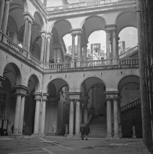 Palazzo dell'Università & Ehemals Jesuitenkolleg