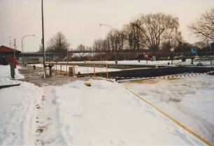 Schleuse Oldenburg im Eis