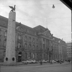 Hauptpost.