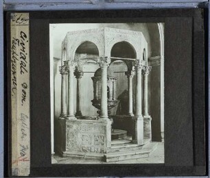Museo Cristiano : Taufbecken des Callixtus