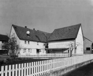 Wohnhaus; Lauterbach, Steinweg 1