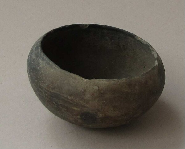 Clay bowl