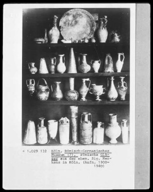 Verschiedene Gläser aus der Sammlung Merkens