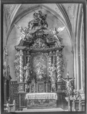 Pfarrkirche, Seitenaltar