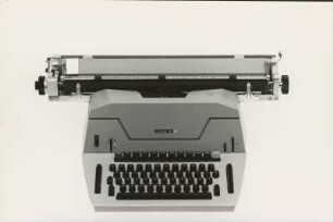 Olivetti Elektrische Schreibmaschine "Olivetti 84" von Marcello Nizzoli