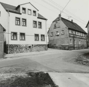 Ambulanz, Alte Dorfschule