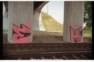EN