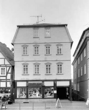 Wohnhaus; Lauterbach, Marktplatz 23
