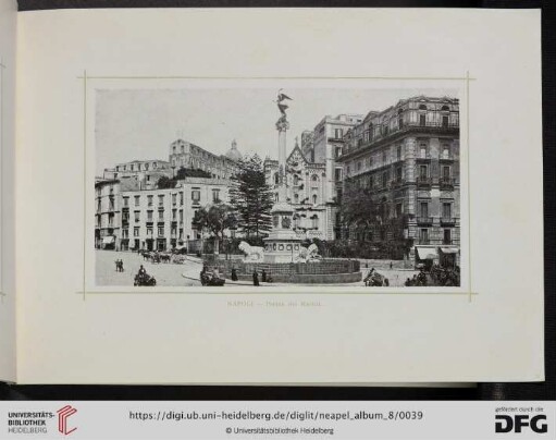 Napoli - Piazza die Martiri