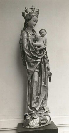 Maria mit Kind auf der Mondsichel