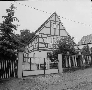 Wohnhaus (ehem. Wohnstallhaus)