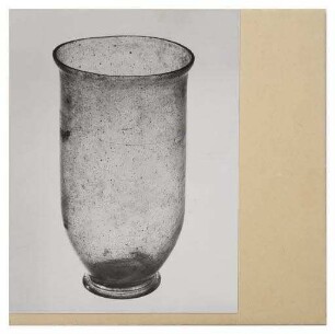 Nr. 4 Becher aus Glas (Werkbundkiste Der Becher, Bildtafel)