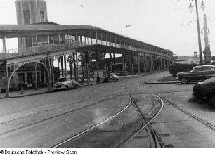 Louisiana, New Orleans, Verkehrsbau, Zur Anlegebrücke von New Orleans