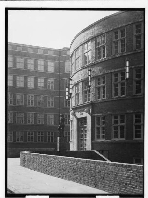 Ziviljustizgebäude (Hamburg-Neustadt): Teilansicht des Neubaues : SchumacherWV Nr. 261