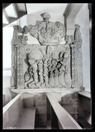 Evangelische Pfarrkirche; Epitaph Geyer von Giebelstatt
