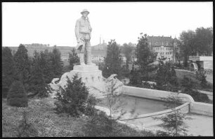 Freiberg. Bergmann-Denkmal in der Teichwiese