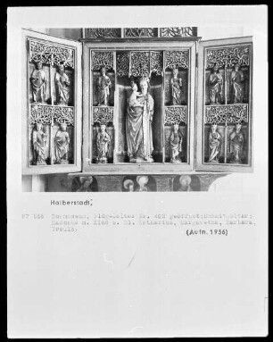 Geöffneter Flügelaltar: Madonna mit den Heiligen Katharina, Margaretha, Barbara und Ursula