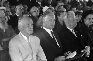 Bernau: Ehrengäste