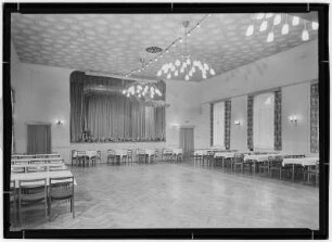 Gaststätte Kulturhaus Liebenau. Saal