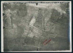 Foto des Geländes nördlich von Groote Vierstraat südwestlich von Ypern (Luftbild)