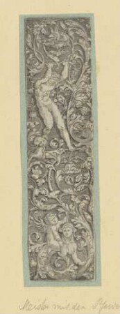 Hochfüllung mit Ranke und Putto