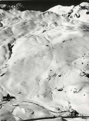 Sessellift zur Zürsser Seealpe
