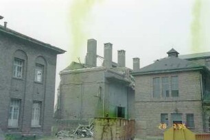 Betriebs-Berufs-Schule, 110 kV-Schalthaus, 6 kV-Schalthaus, von O