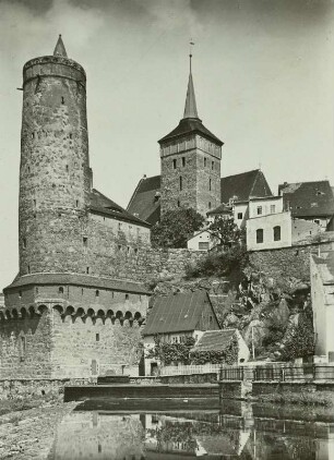 Ansicht mit Michaeliskirche