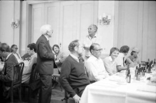 30. Tagung 1980 Chemiker; Pressekonferenz zur 30. Tagung Hotel Schachen (30.6.): stehend W. Fucks