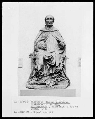 Sitzfigur des Heiligen Bernhard von Clairvaux